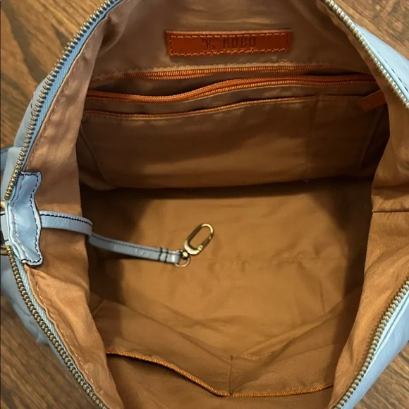 Hobo Shelia Medium Blue Leather Handbag - Picture 6 of 8